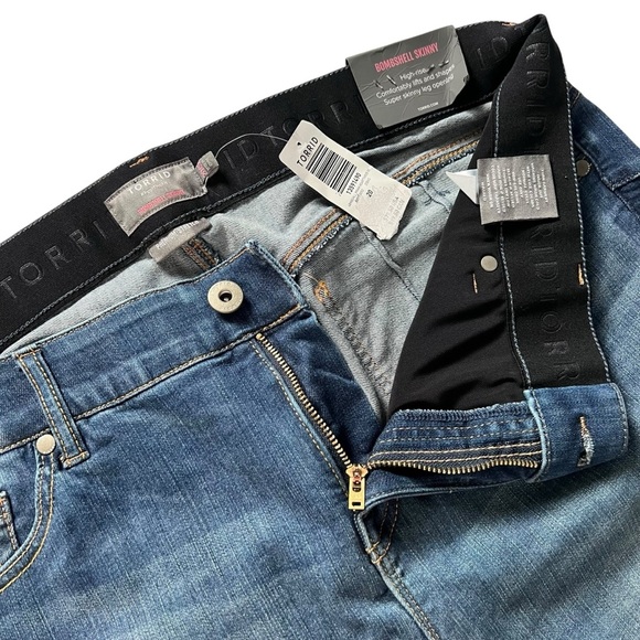 Torrid Bombshell Skinny Jeans 20XS Extra Short High Rise NWT - Picture 4 of 7